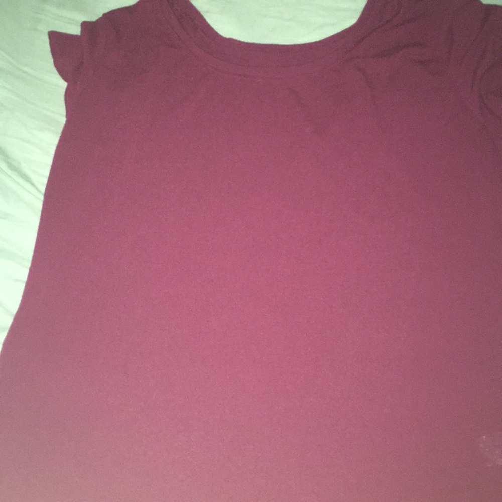 Maroon tee